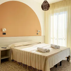 Reale 3* Римини